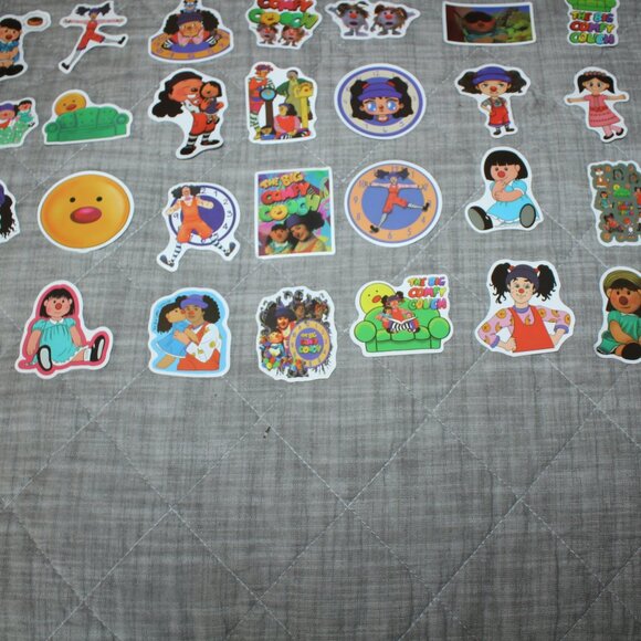 Lot of 50 Glossy The Big Comfy Couch Stickers - Picture 5 of 5